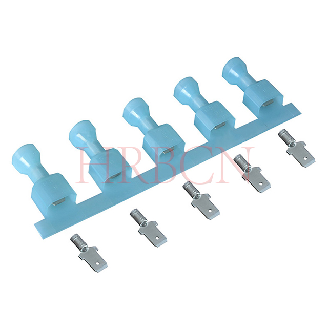 4,8mm plně izolovaná zástrčka odpojovacího konektoru (AWG16-14)