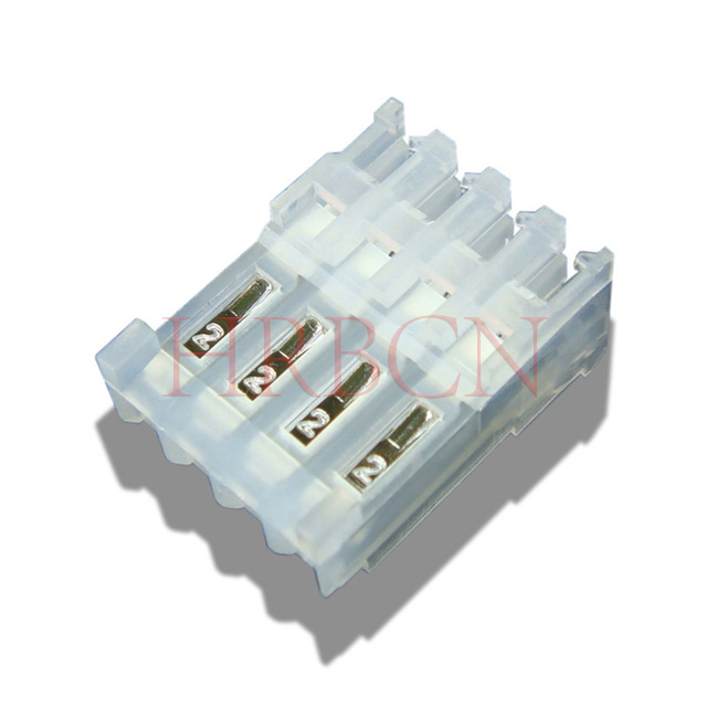 Uzavřený konektor IDC s polarizačními výstupky M2051R-NR 