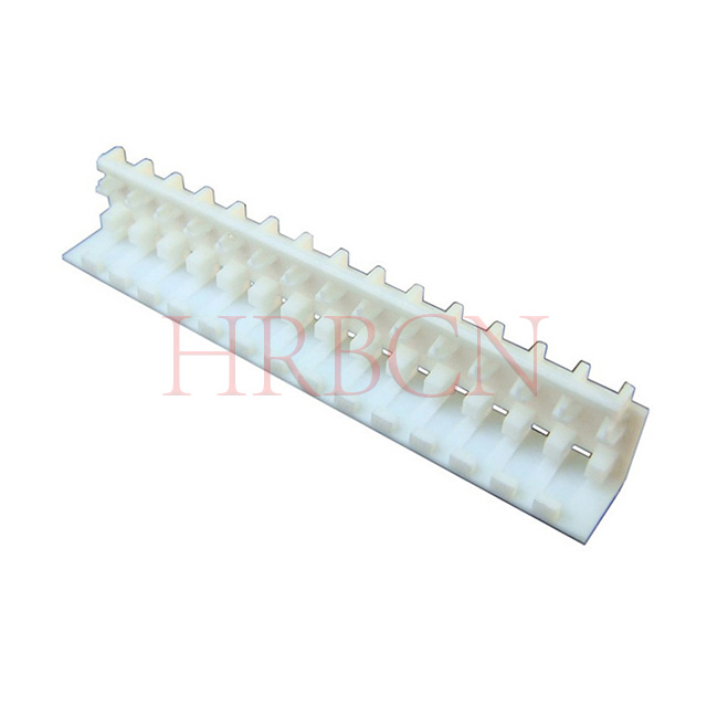Protiprachový kryt IDC s pravoúhlým M7061R-NW